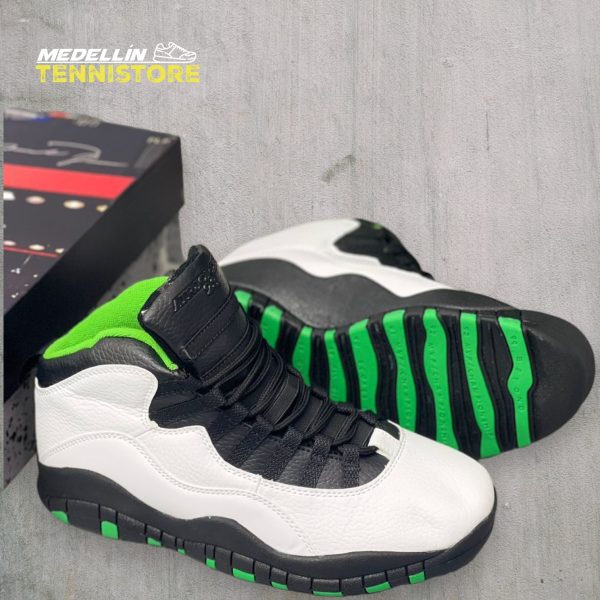 Bota Jordan Retro 10- hombre