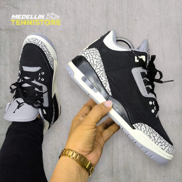 Jordan Retro 3- mujer