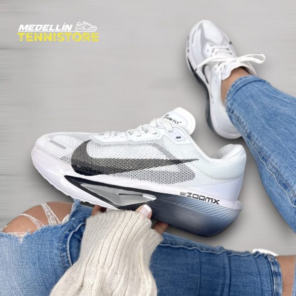 Nike Zoom Fly – mujer