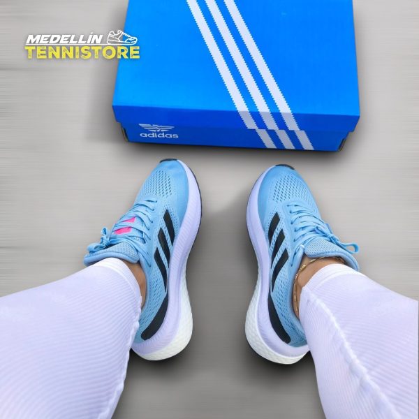 Adidas  Pureboots- mujer