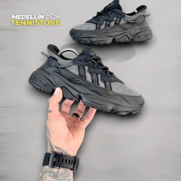 Adidas Ozweewo- hombre