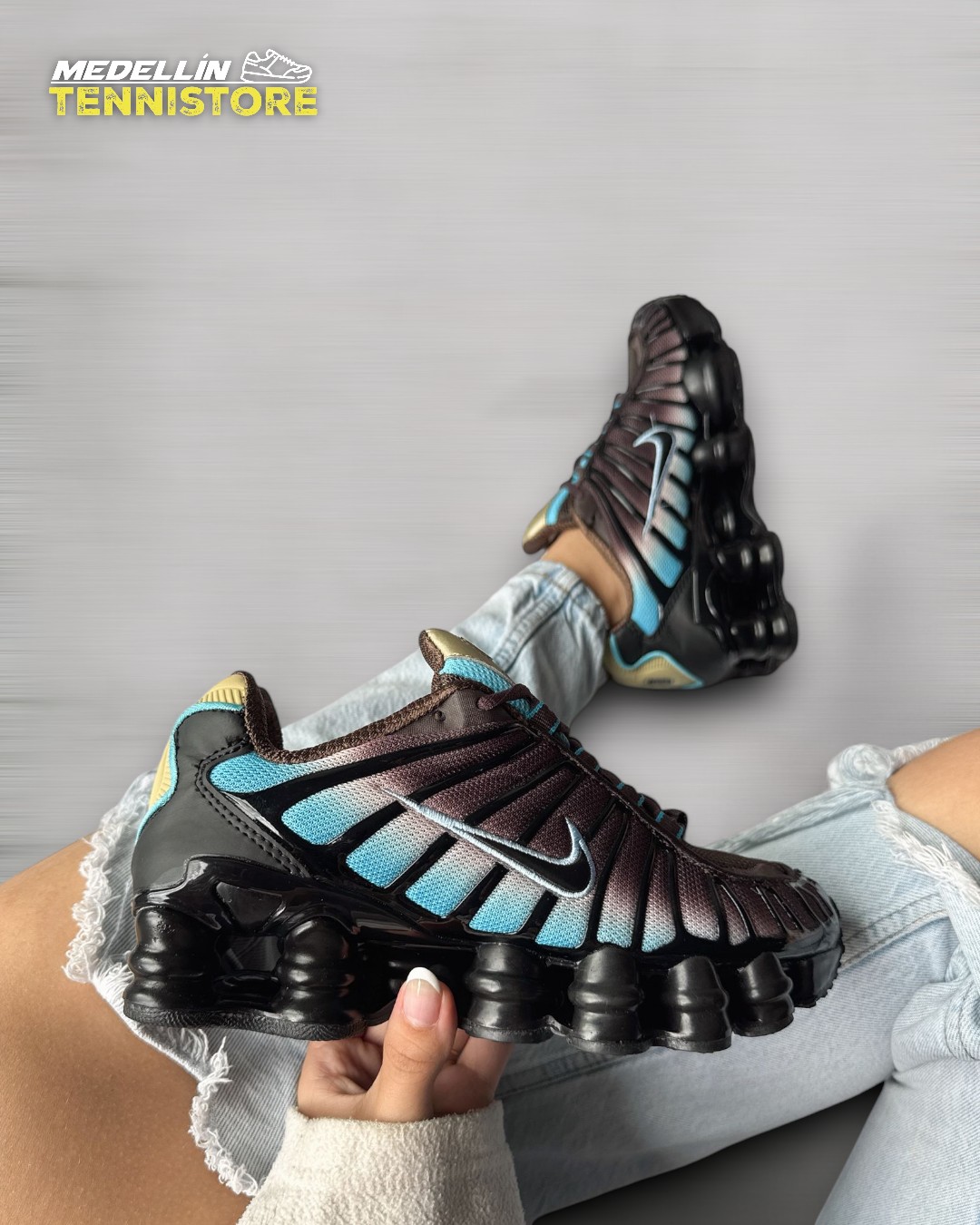 Nike Shox Gusano- mujer - Imagen 4
