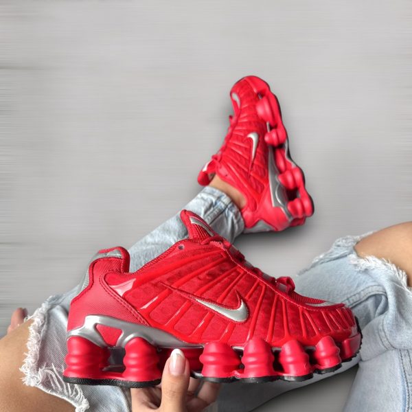 Nike Shox Gusano- mujer