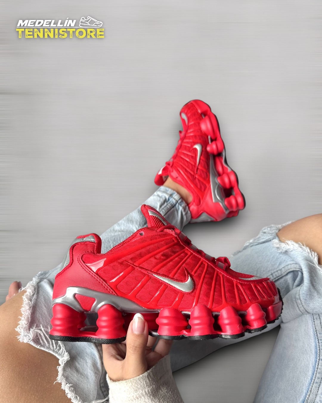 Nike Shox Gusano- mujer - Imagen 2