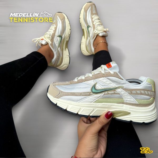 Nike Initiator- mujer