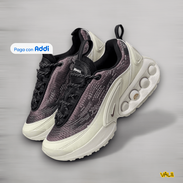 Nike Air Max DN- mujer