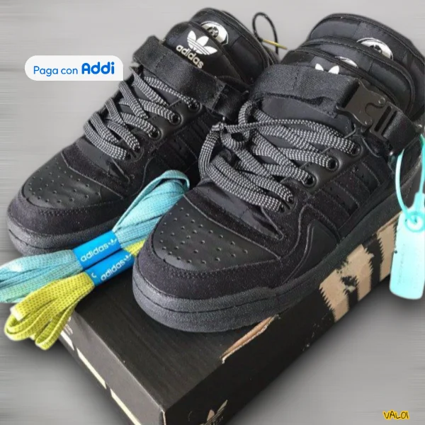 Adidas Bad Bunny- Hombre