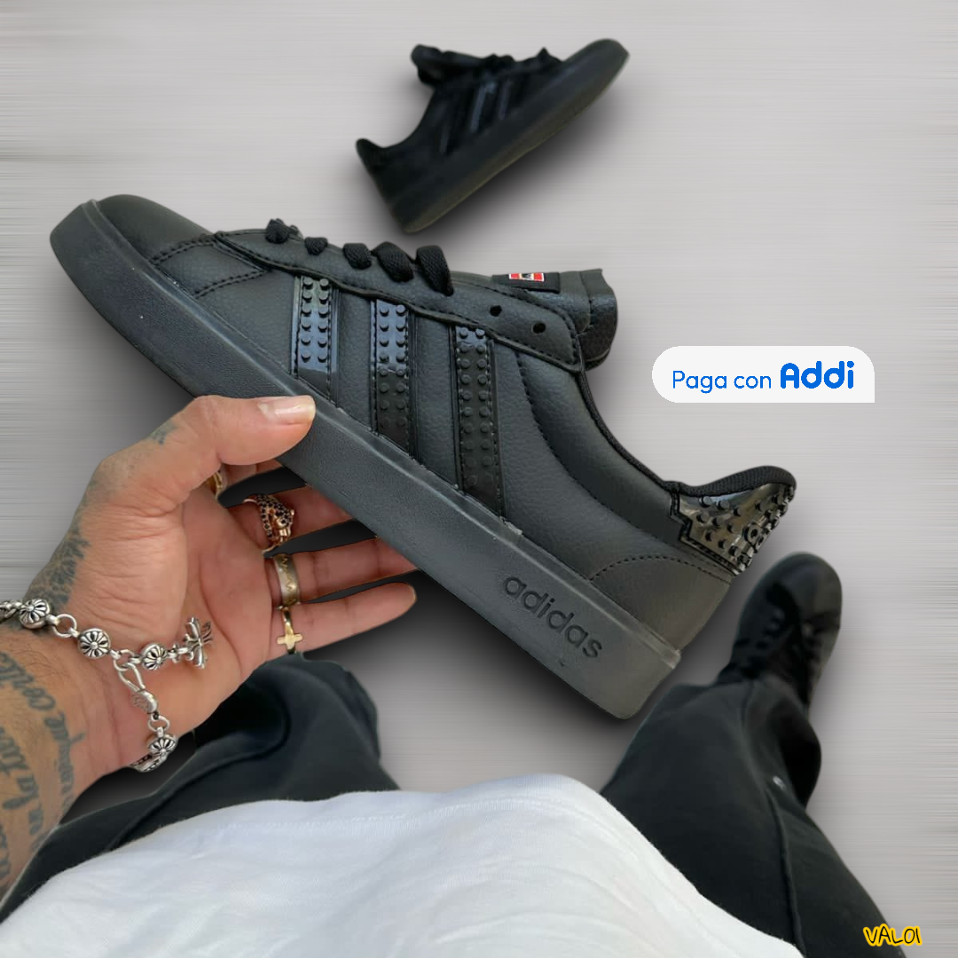 Adidas Lego tenis casuales para hombre en color negro