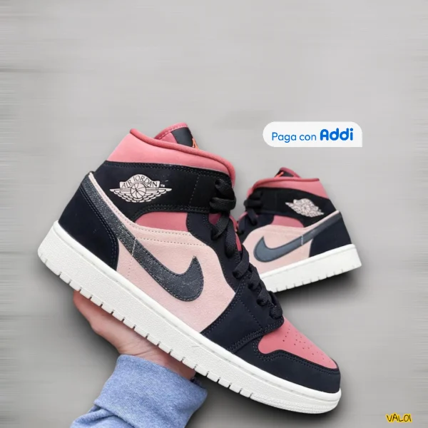 Bota Jordan Retro 1- mujer