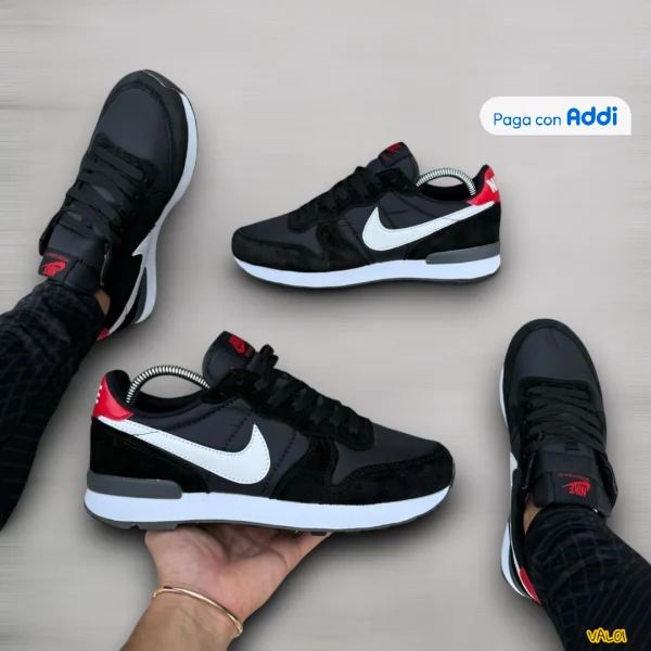 Nike International- hombre