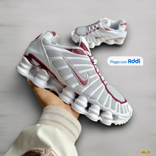 Nike Shox Gusano- mujer