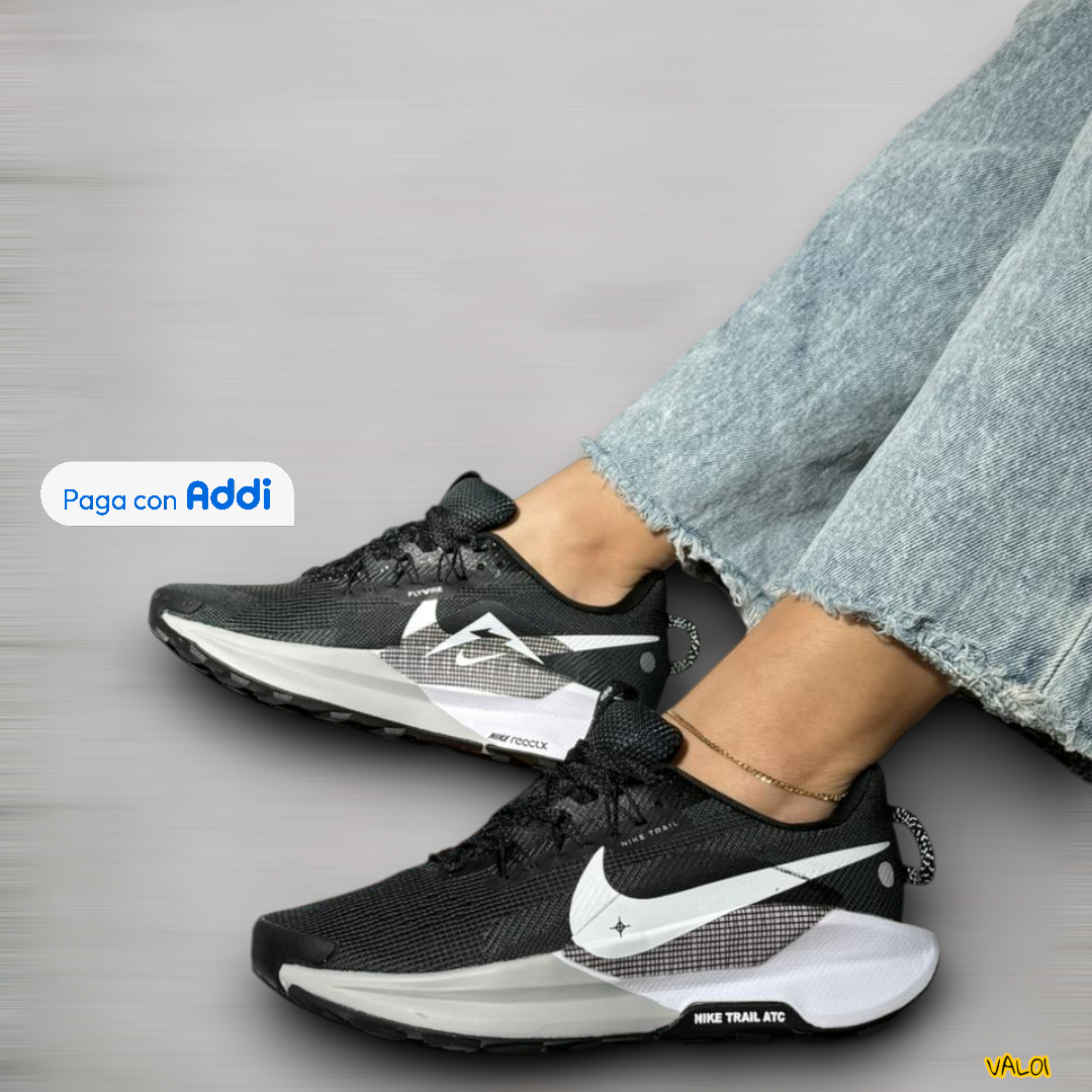 Nike Zoom Trail zapatillas running negro gris blanco