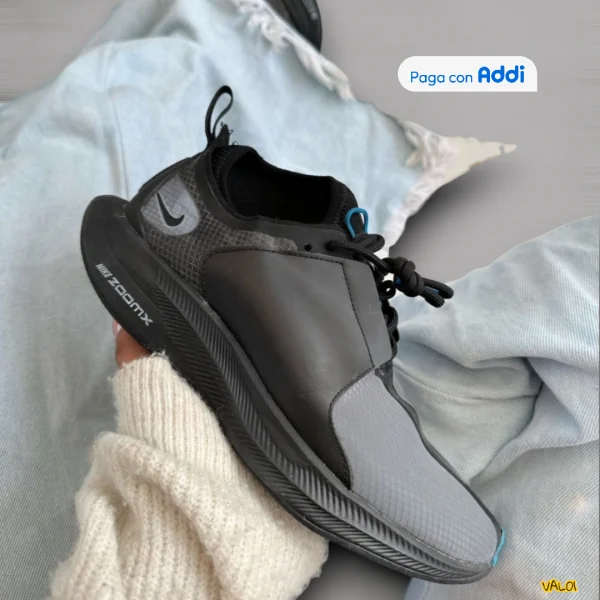 Nike ZoomXR  – mujer