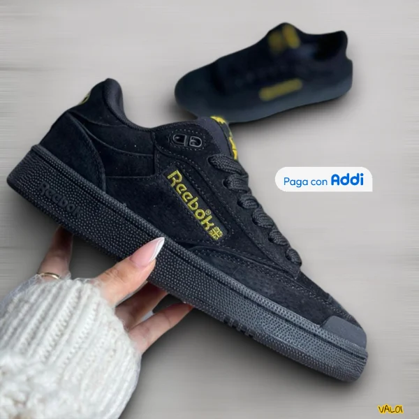 Reebok Club- mujer