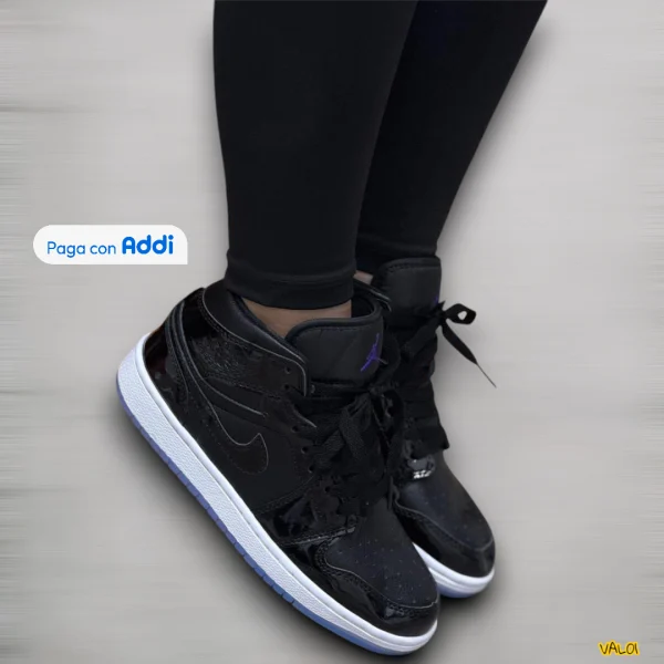 Bota Jordan Retro 1- mujer