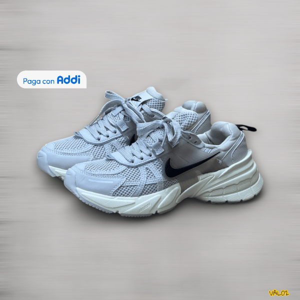 Nike V2K- mujer