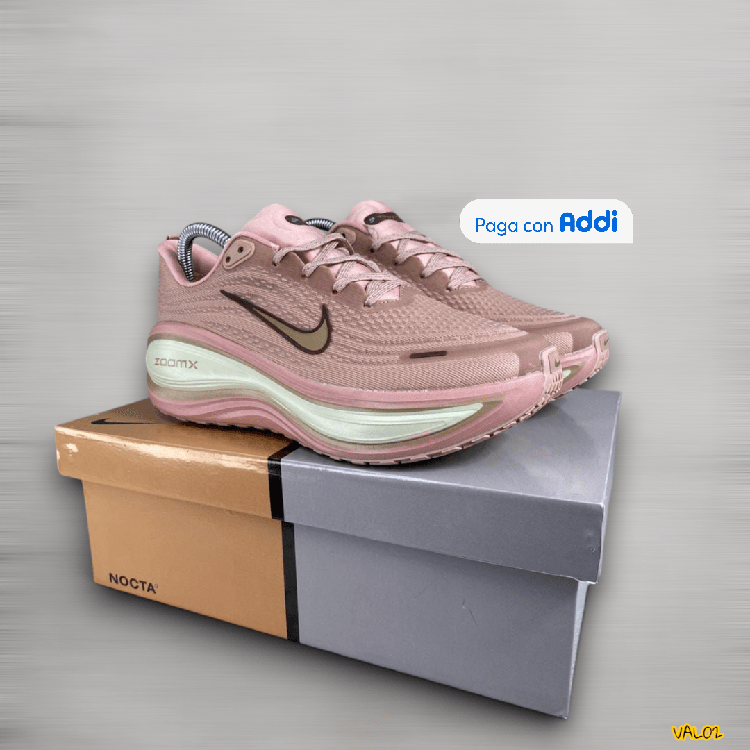 Tenis Nike Zoom Vomero palo rosa estilo deportivo femenino moderno