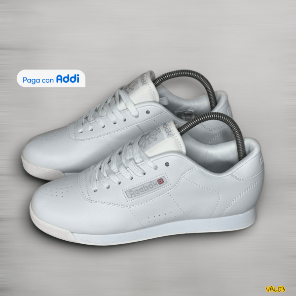 Reebok Princesa- mujer