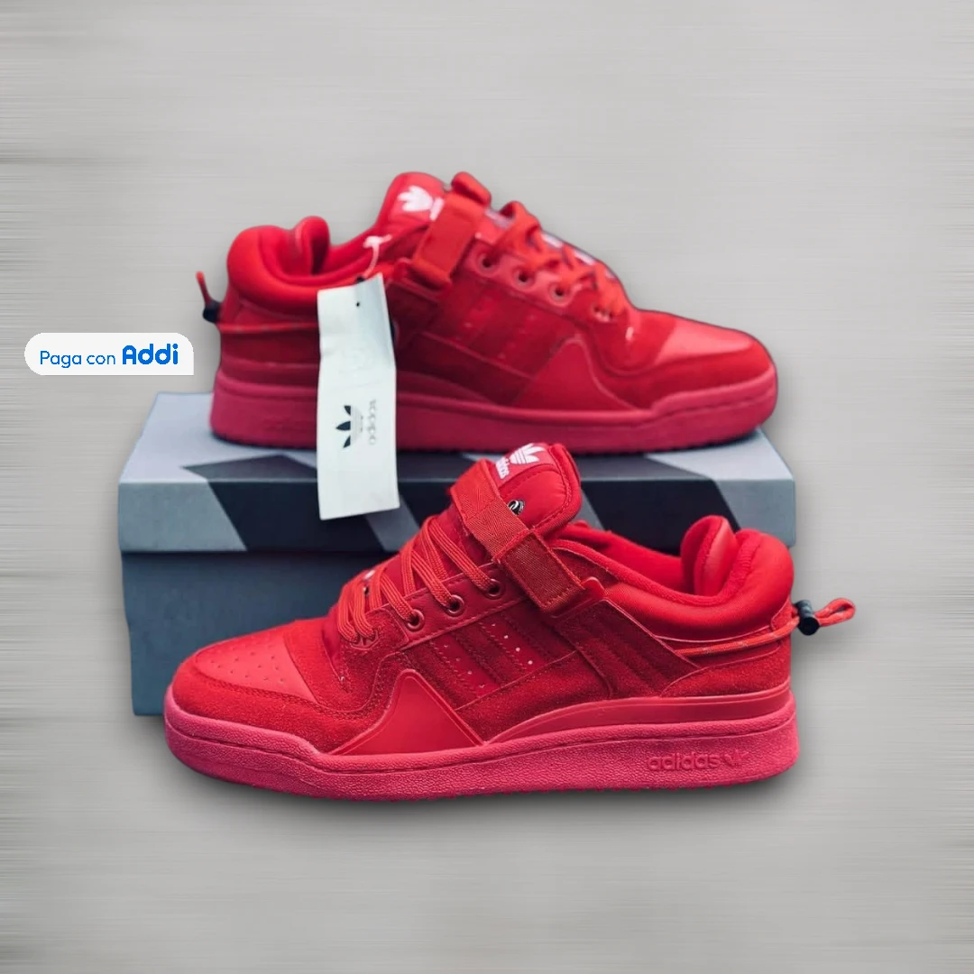 Tenis Adidas Bad Bunny hombre rojo estilo streetwear con diseño exclusivo y comodidad premium