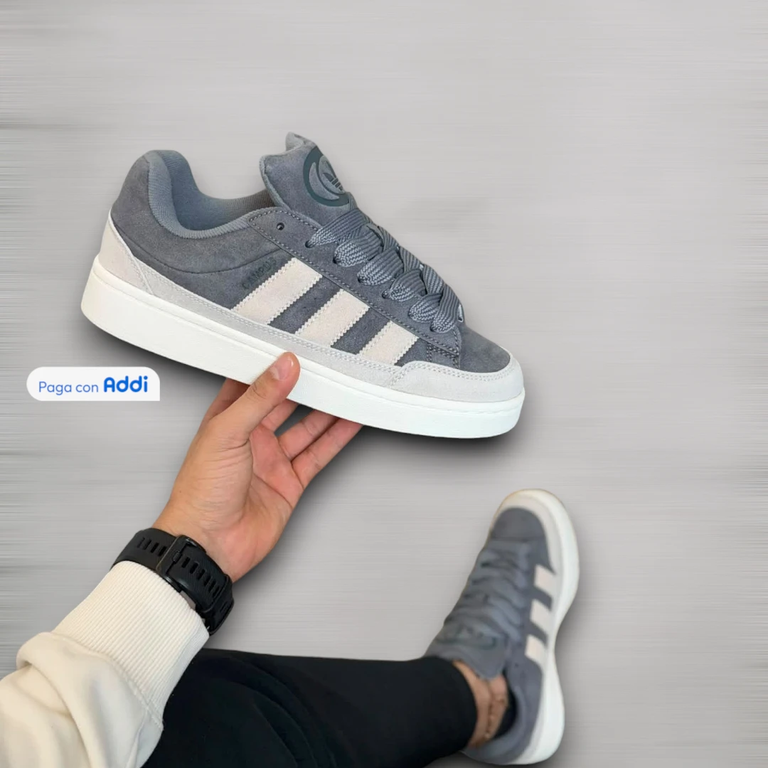 Tenis Adidas Campus hombre gris estilo casual urbano para caminar con diseño clásico, comodidad y estilo