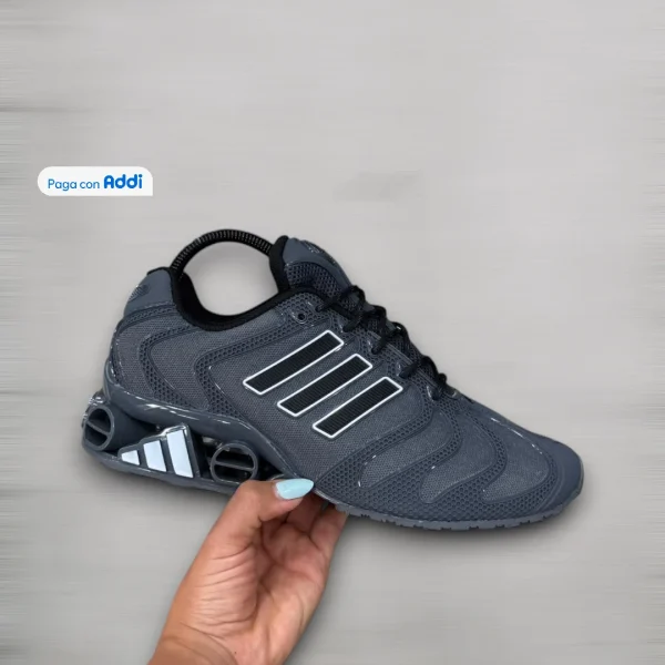 Adidas Megaride- hombre