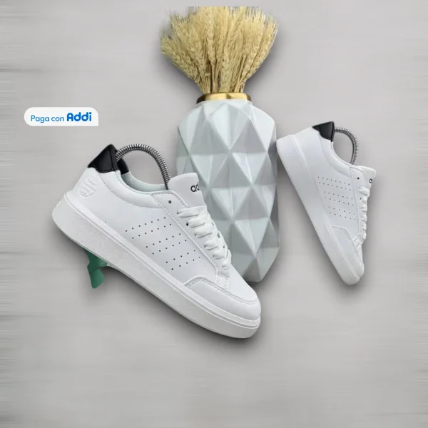 Adidas Nova- mujer
