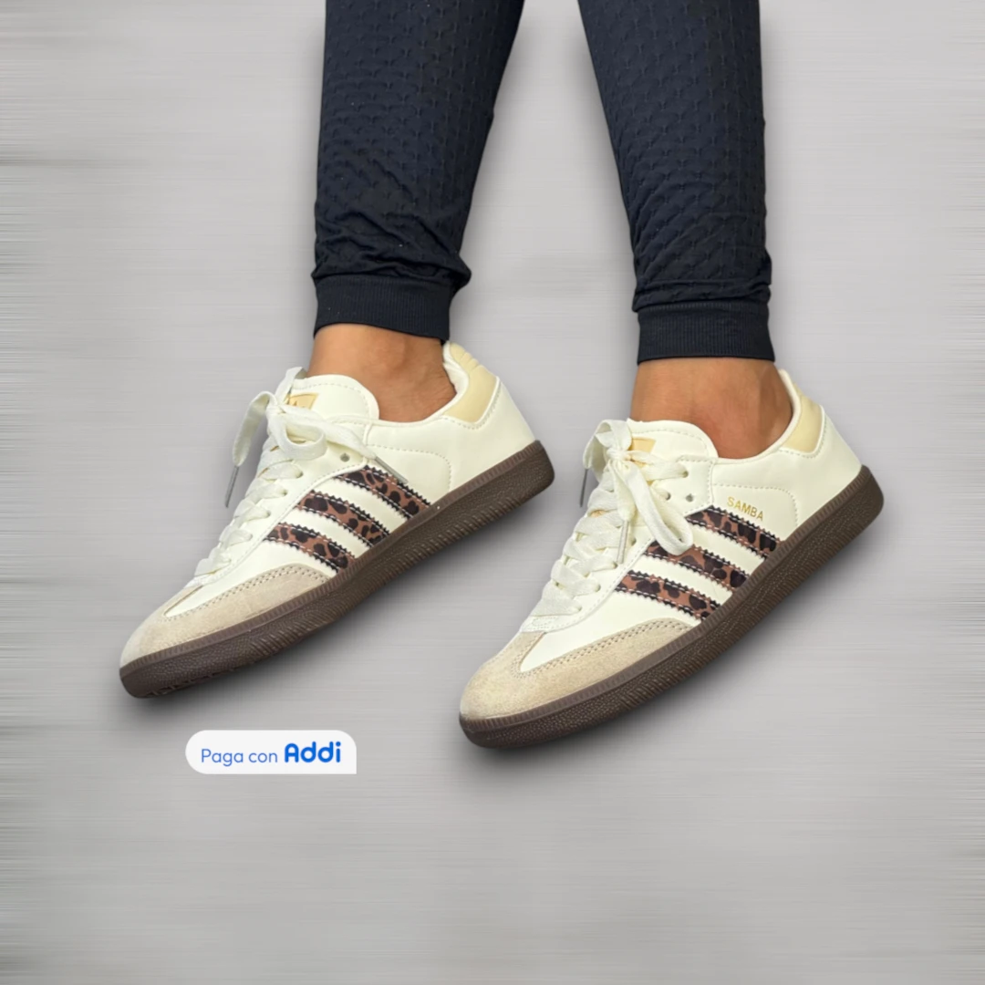 Tenis Adidas Samba mujer beige estilo casual clásico para caminar con diseño retro, perfil elegante y acabado versátil