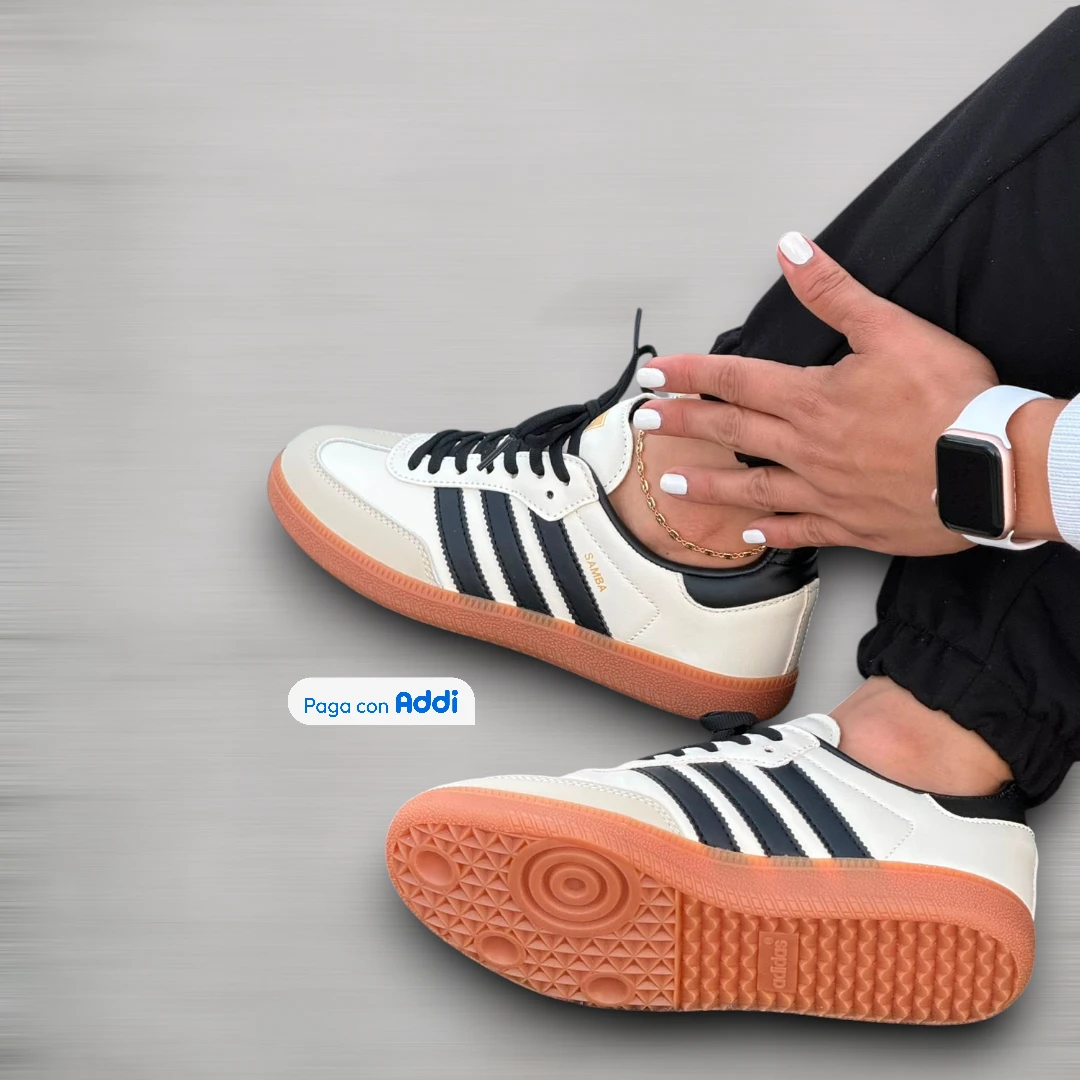 Tenis Adidas Samba mujer blanco negro estilo retro urbano con diseño icónico y comodidad