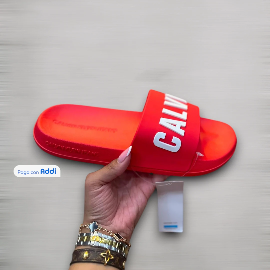 Chanclas Calvin Klein top quality surtidas en colores para uso diario con diseño premium y máxima comodidad