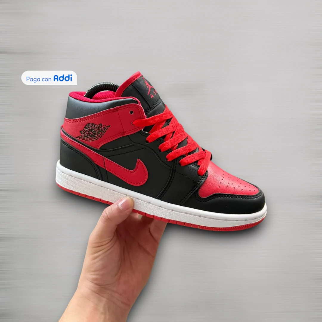 Tenis Jordan Retro 1 hombre rojo negro estilo streetwear con diseño exclusivo y comodidad diaria