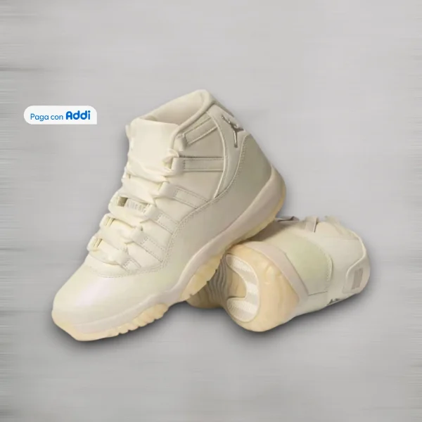 Jordan Retro 11- mujer