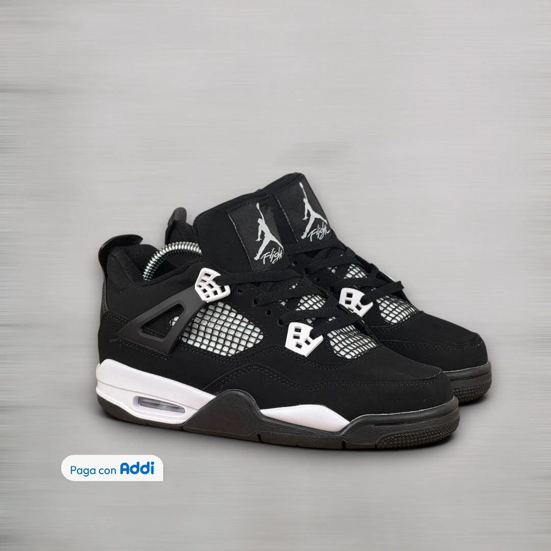 Calzado negro con blanco diseño streetwear versátil moderno