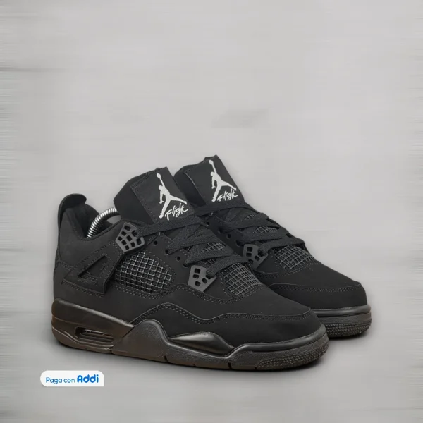 Bota Jordan Retro 4- mujer