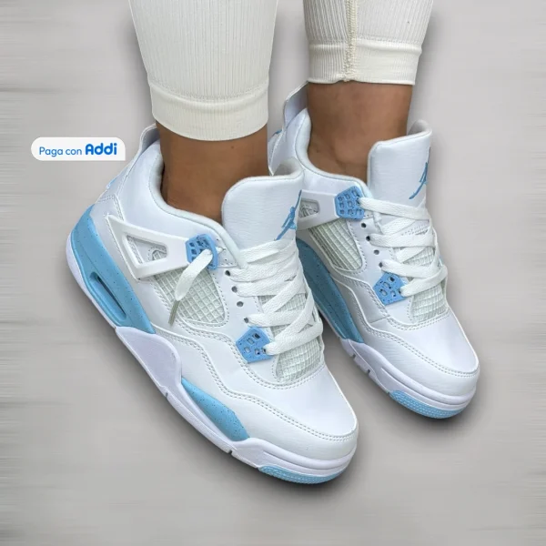 Jordan Retro 4- Mujer