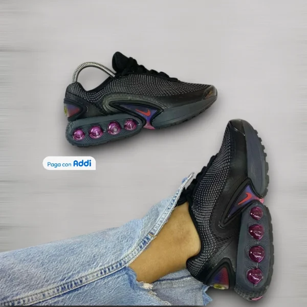 Nike Air Max DN- mujer