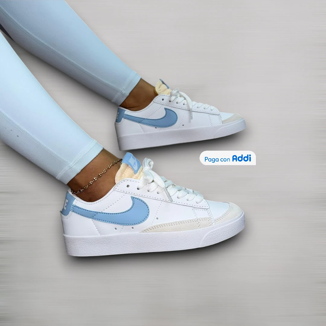 Tenis Nike Blazer blanco azul estilo casual urbano con diseño retro y comodidad para caminar