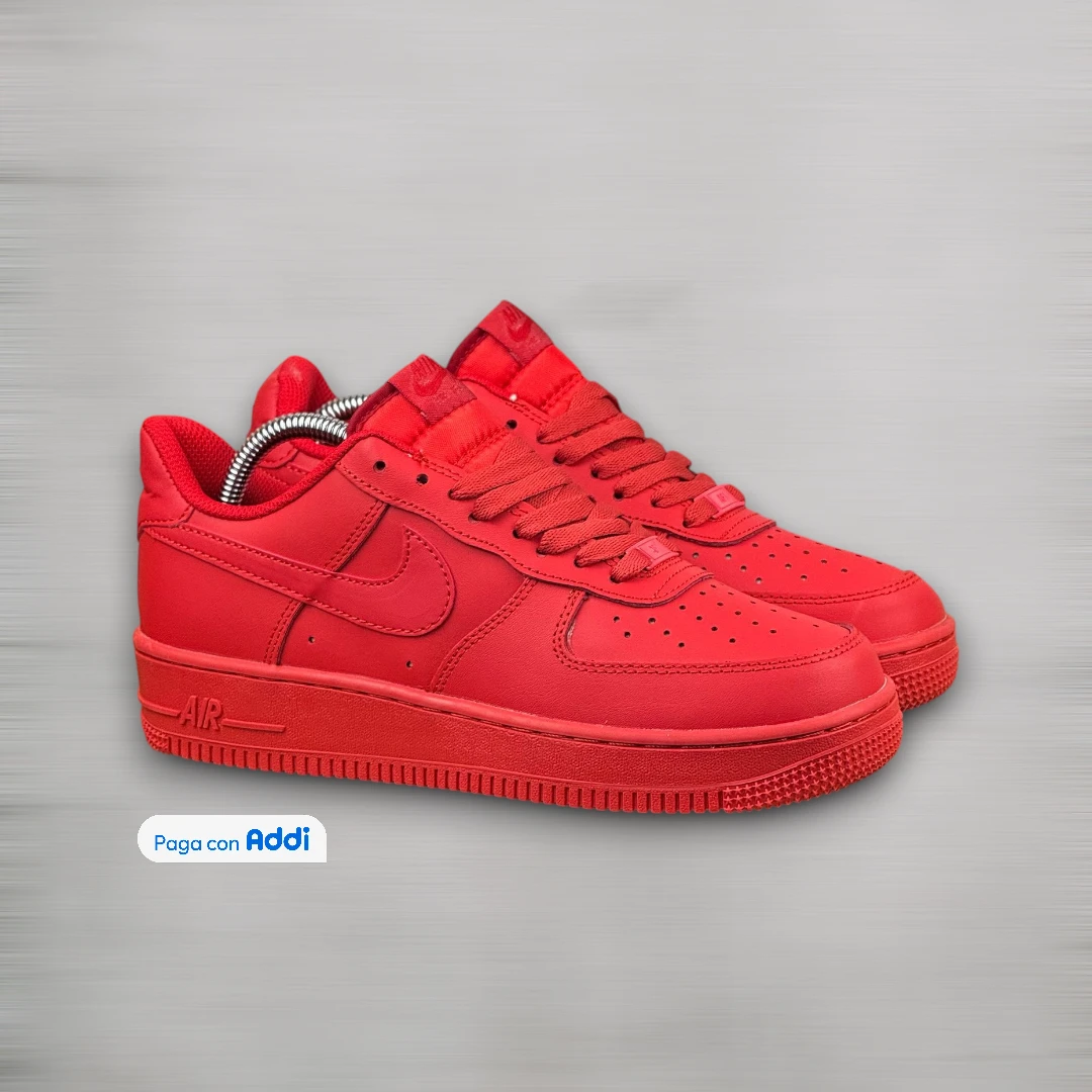 Nike Air Force 1 tenis rojo urbano calidad 1.1 diseño icónico estilo llamativo