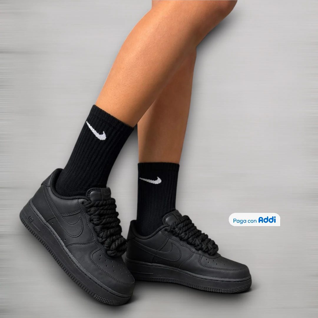 Nike Air Force 1 trenzada mujer negro – tenis lifestyle importados Colombia calidad 1.1