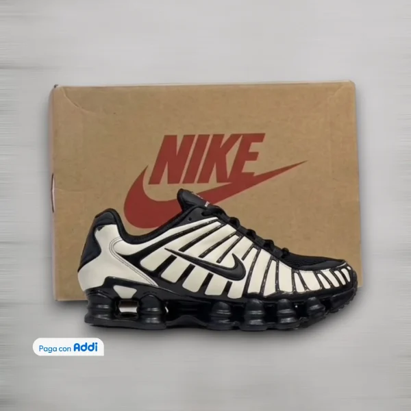 Nike Gusano- hombre