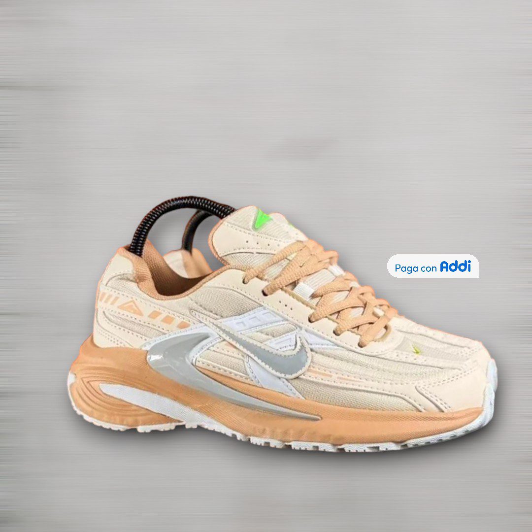 Tenis Nike Initiator beige gris para caminar con diseño running moderno y comodidad superior