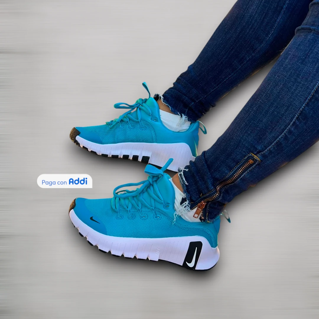 Tenis Nike Metcon mujer azul para entrenamiento de alto rendimiento con excelente soporte