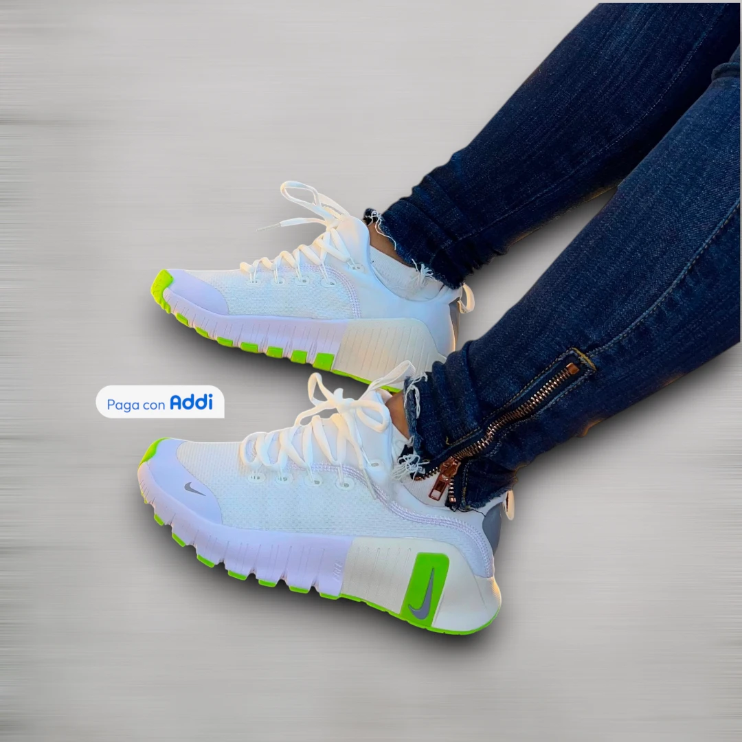 Tenis Nike Metcon mujer blanco verde para gimnasio y entrenamiento funcional con gran estabilidad