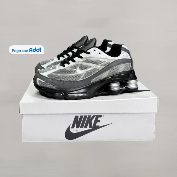 Nike Shox Supreme- hombre
