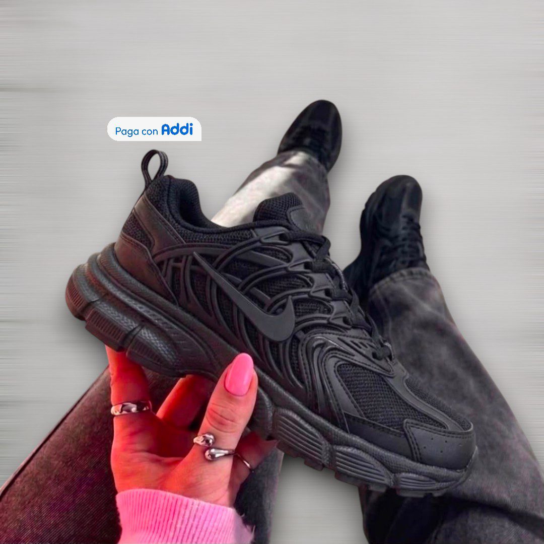Tenis Nike Skate negro estilo skate urbano para caminar con suela resistente, comodidad diaria y diseño streetwear