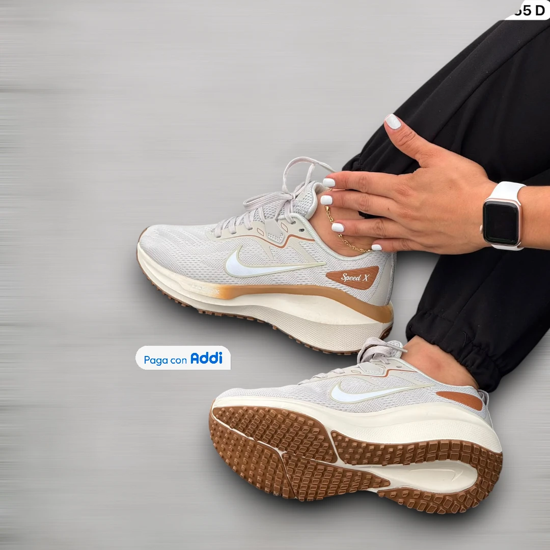 Tenis Nike Speed X mujer café estilo running para caminar con amortiguación y diseño moderno