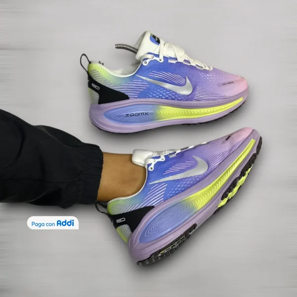 Nike Vomero 18- mujer