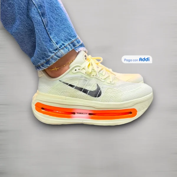 Nike Vomero Premium- mujer