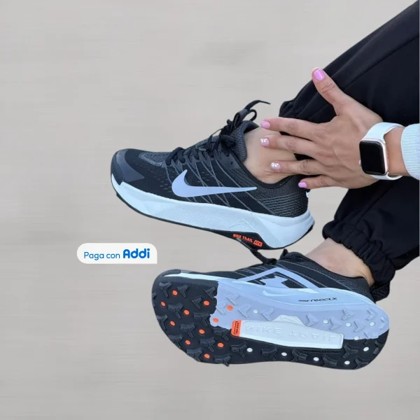 Nike Zoom Trail- mujer