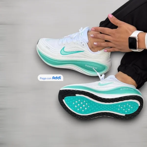 Nike ZoomX- mujer