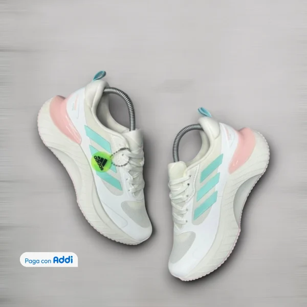 Adidas Supermagma- mujer